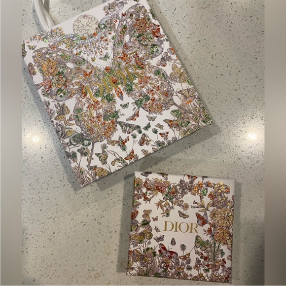 Dior Floral Accessory Box set - Picture 3 of 9